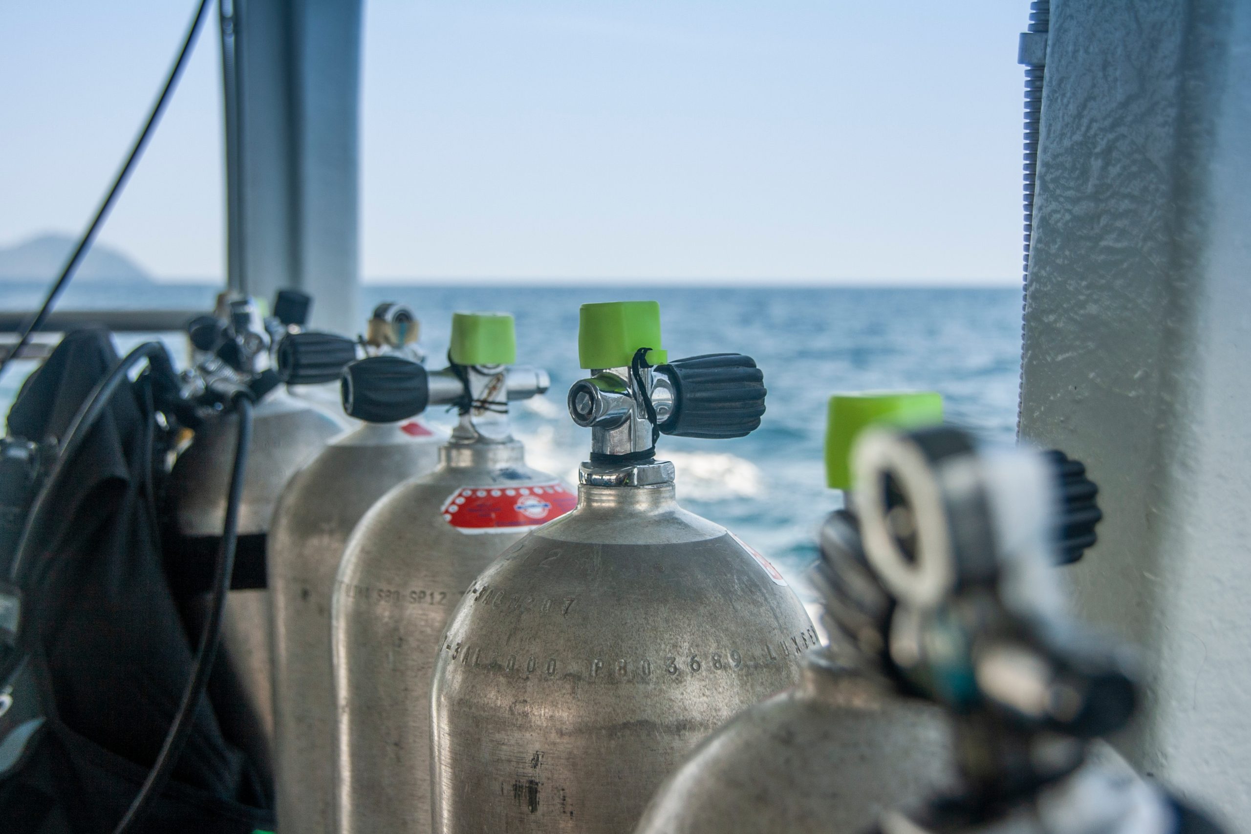 Aqualife Divers Nitrox Certification & Two-Tank Dive Package